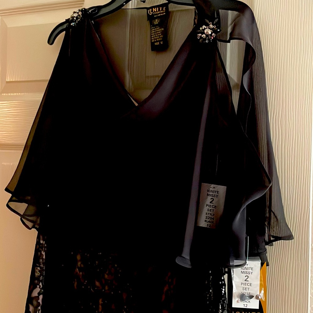 Black, lace evening dress. Perfect for NYE!
